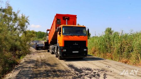 Zərdabda 4 yaşayış məntəqəsini birləşdirən yolun tikintisi davam edir VİDEO/FOTO