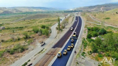 Xudafərin-Qubadlı-Laçın avtomobil yolunun tikintisi sürətlə davam etdirilir VİDEO/FOTO