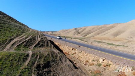 Hacıqabulda 39 km uzunluğa malik 8 kəndin yolu yenidən qurulub VİDEO/FOTO