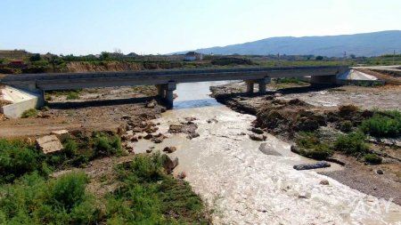 Hacıqabulda 39 km uzunluğa malik 8 kəndin yolu yenidən qurulub VİDEO/FOTO