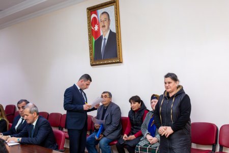 Salyan Rayon İcra Hakimiyyətinin başçısı Sevindik Hətəmov vətəndaş müraciətlərinə baxılması üçün növbəti qəbul keçirib