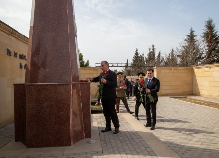“31 Mart – Azərbaycanlılarının Soyqırımı Günü” ilə əlaqədar Salyan rayonunda anım tədbiri keçirilmişdir