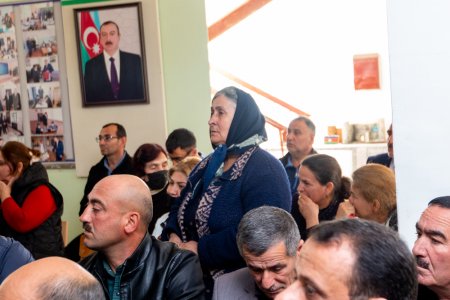 Əhalini narahat edən problemlərin yerlərdə birbaşa həlli məqsədilə Salyan Rayon İcra Hakimiyyətinin başçısı tərəfindən təsdiq edilmiş qrafikə əsasən Marışlı kəndində səyyar qəbul keçirilib